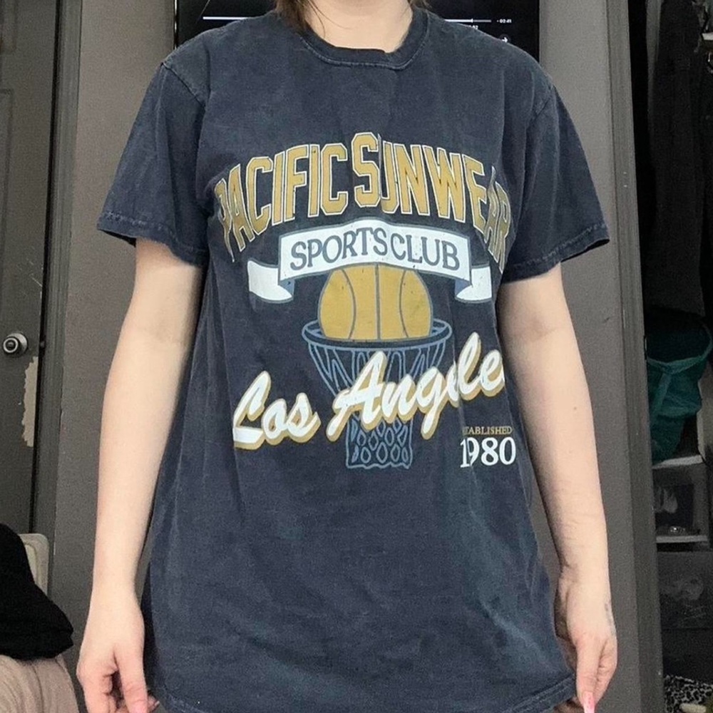 Blue los angels shirt